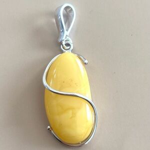 Sterling Silver and Genuine Lemon Baltic Amber Pendant